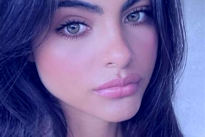 Alice, 23, a chestnut brown-eyed caribbean companion based in Aull. Offering Deep French Kissing, Dinner Date, Overnight, BDSM, Fetish. Available for incall ...