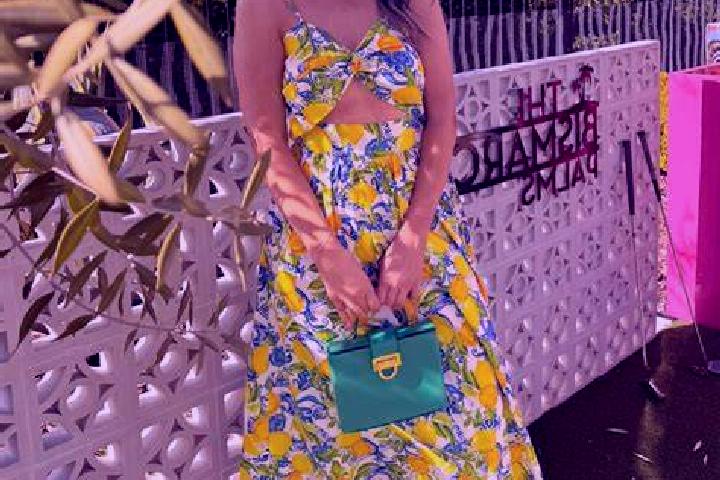 Amelia, 33 — Escort in Rokiya, China