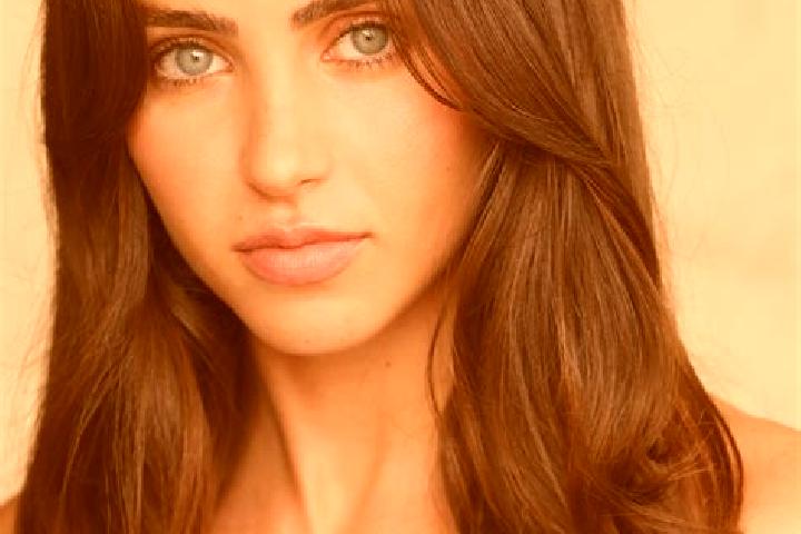 Aurora, 23, a red blue-eyed ebony companion based in Huruta. Offering 69, Travel Companion, Erotic Massage, A-Level. Available for incall and outcall, overni...