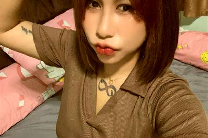 Aurora, 27 — Escort in Middletown, United States