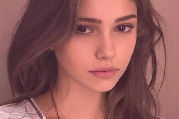 Ava, 24, a chestnut grey-eyed indian companion based in Bilyayivka. Offering Prostate Massage, Travel Companion, OWO, Roleplay, Erotic Massage. Available for...