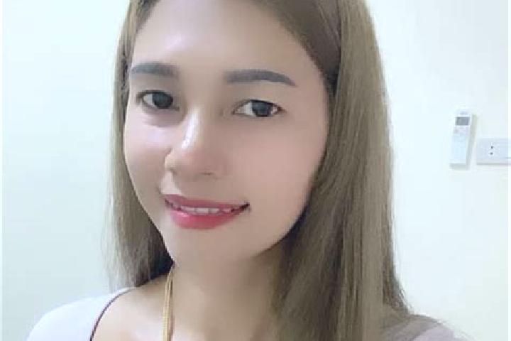 Elizabeth, 25 — Escort in Arzo, Switzerland