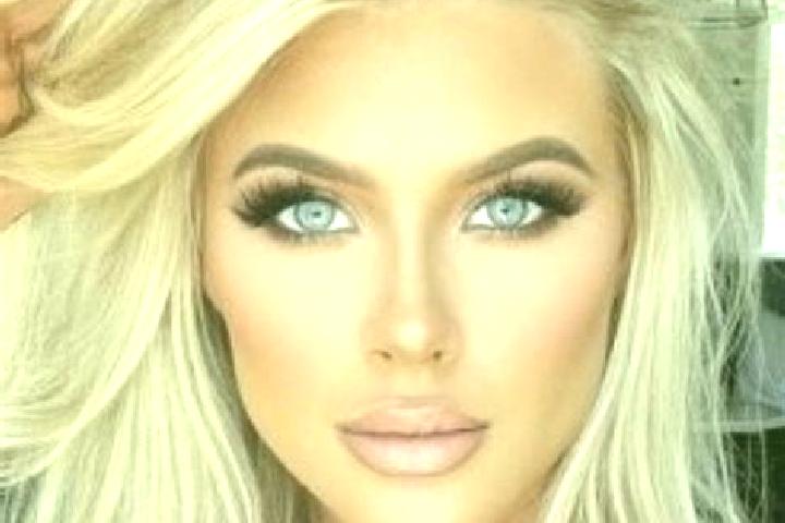 Ella, 25, a blonde grey-eyed asian companion based in Gbanleu. Offering Prostate Massage, Fetish, Party Girl. Available for incall and outcall, overnight boo...