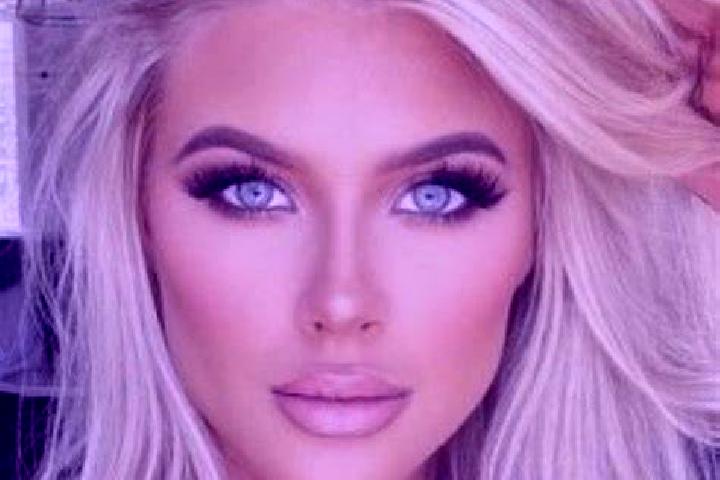 Emma, 24, a auburn amber-eyed caucasian companion based in Tupadly. Offering Couples, Girlfriend Experience, 69, Fetish, Domination. Available for incall and...