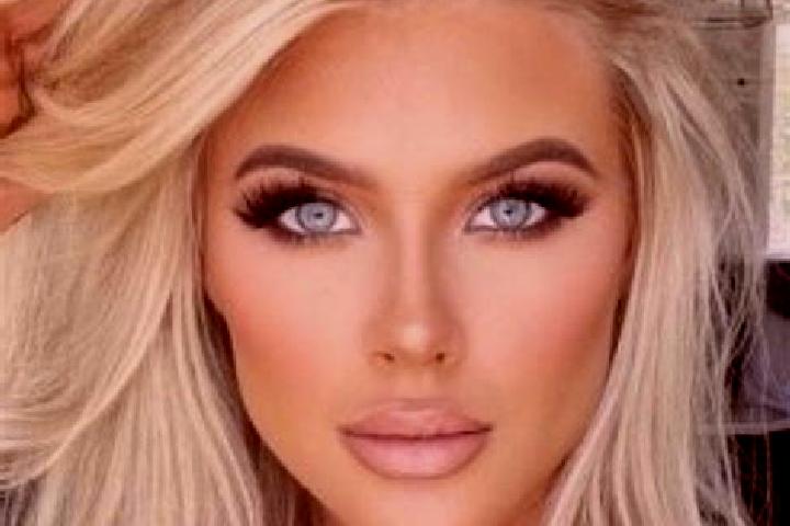 Evelyn, 23, a auburn brown-eyed ebony companion based in Maunula. Offering 69, Girlfriend Experience, Dinner Date, Deep French Kissing, BDSM. Available for i...