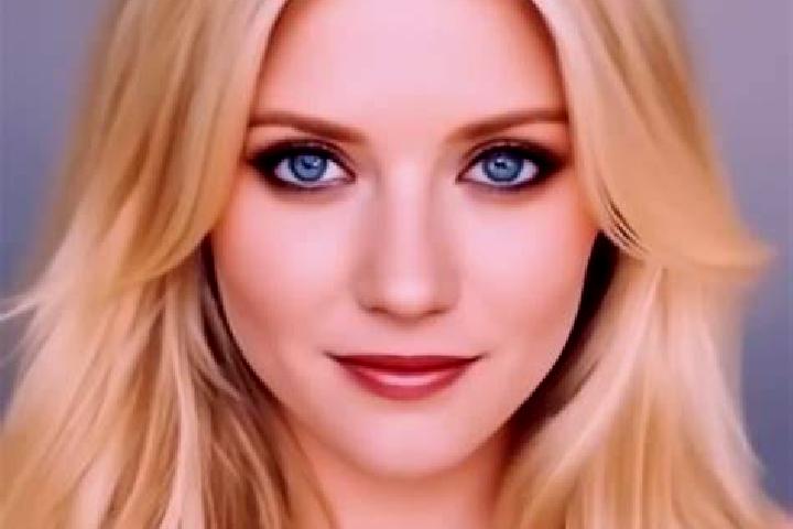 Grace, 30, a auburn brown-eyed european companion based in Cojumatlan de Regules. Offering Overnight, Fetish, Roleplay, OWO. Available for incall and outcall...