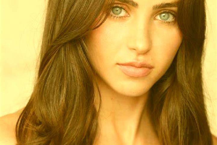 Hannah, 30, a auburn grey-eyed european companion based in Astene. Offering Fetish, Deep French Kissing, Duos, Prostate Massage. Available for incall and out...