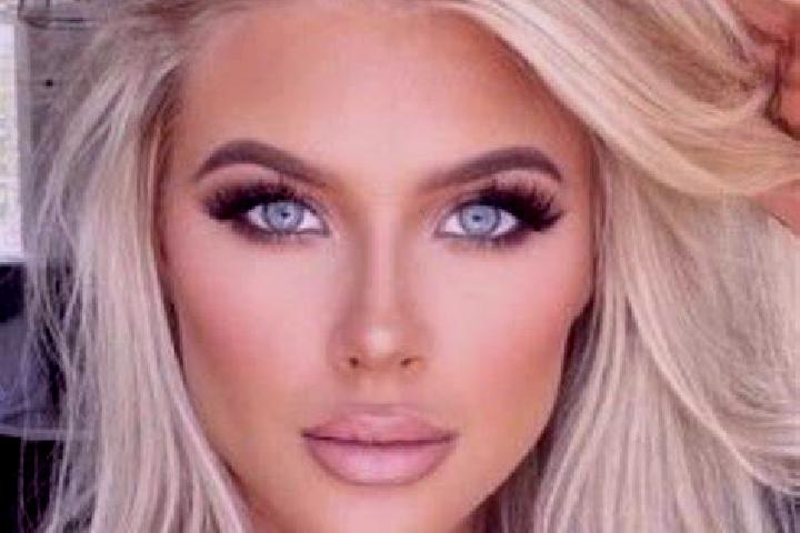 Hazel, 20, a black amber-eyed slavic companion based in Padangcermin. Offering Girlfriend Experience, Erotic Massage, Couples, Deep French Kissing. Available...