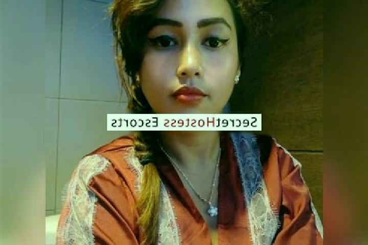 Ivy, 22 — Escort in Graefenhausen, Germany