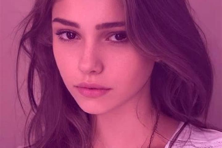 Ivy, 28, a black brown-eyed mixed companion based in Turnastone. Offering Massage, Roleplay, Fetish, Party Girl. Available for incall and outcall, day and ev...