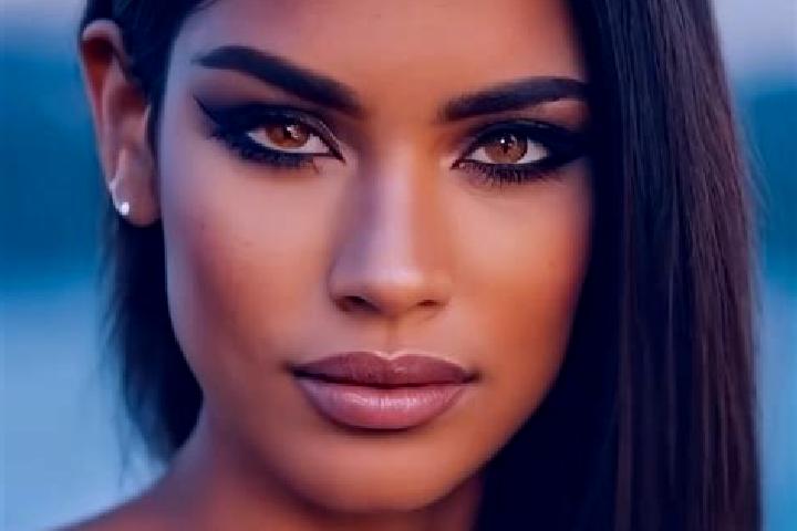 Luna, 20, a black grey-eyed indian companion based in Suma de Hidalgo. Offering Party Girl, GFE, OWO, Travel Companion. Available for incall and outcall, ove...
