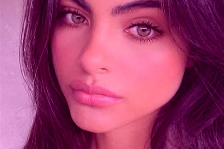 Luna, 22, a auburn dark-eyed ebony companion based in Ras Karkar. Offering OWO, Tantra, Girlfriend Experience, GFE. Available for incall and outcall, day and...