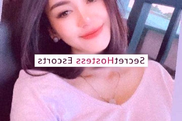 Mia, 22 — Escort in Kybyntsi, Ukraine