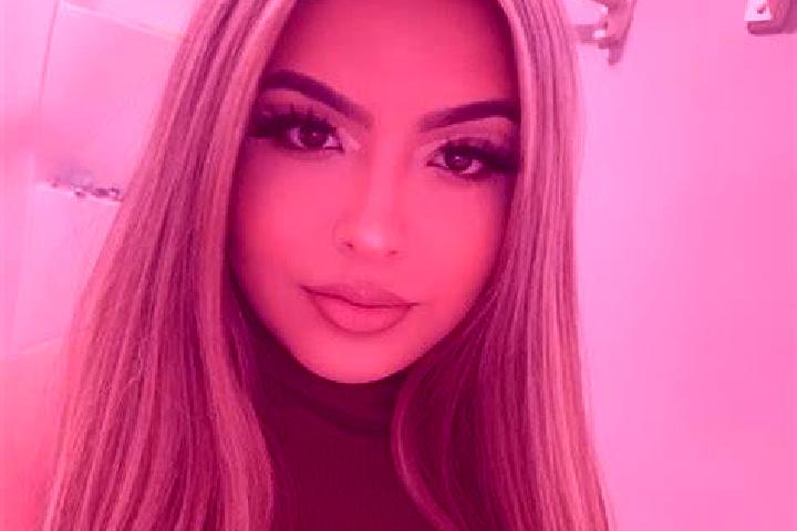 Mia, 27, a chestnut grey-eyed european companion based in Norgate. Offering CIM, Striptease, Party Girl. Available for incall and outcall, overnight bookings...