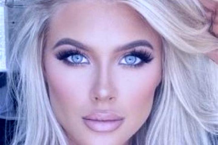 Mia, 29, a chestnut brown-eyed asian companion based in Corcovado. Offering Prostate Massage, Party Girl, Duos, GFE. Available for incall and outcall, day an...
