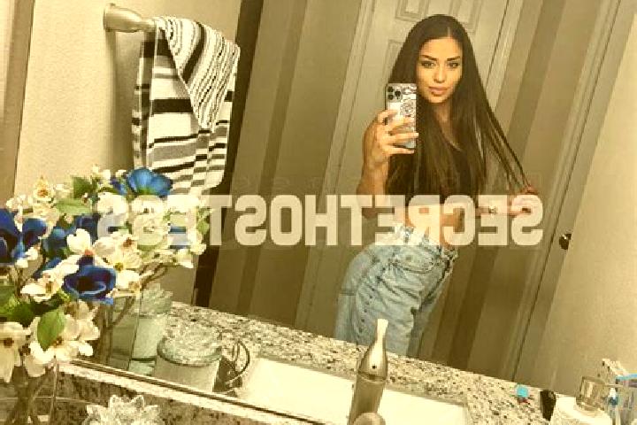 Nova, 23, a black blue-eyed mixed companion based in Choiseul. Offering A-Level, 69, Massage, Domination, Couples. Available for incall and outcall, overnigh...
