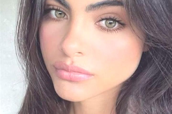Olivia, 24, a red blue-eyed caucasian companion based in Siburan. Offering Massage, Fetish, Girlfriend Experience, Overnight, Party Girl. Available for incal...