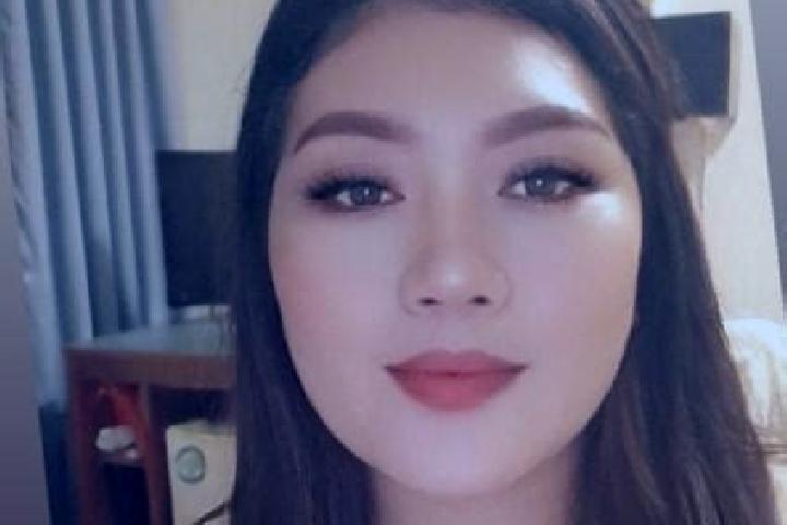 Olivia, 25 — Escort in Cinik, Turkey