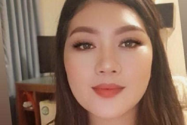 Olivia, 25 — Escort in Negomir, Romania