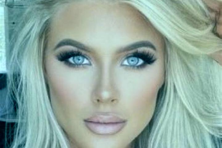 Quinn, 21, a auburn amber-eyed slavic companion based in Xujiafang. Offering Duos, Erotic Massage, Striptease. Available for incall and outcall, day and even...