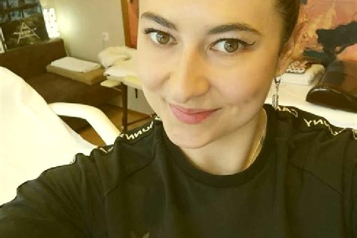 Riley, 24, a black green-eyed ebony companion based in Saketipasar. Offering Overnight, BDSM, Dinner Date. Available for incall and outcall, overnight bookin...
