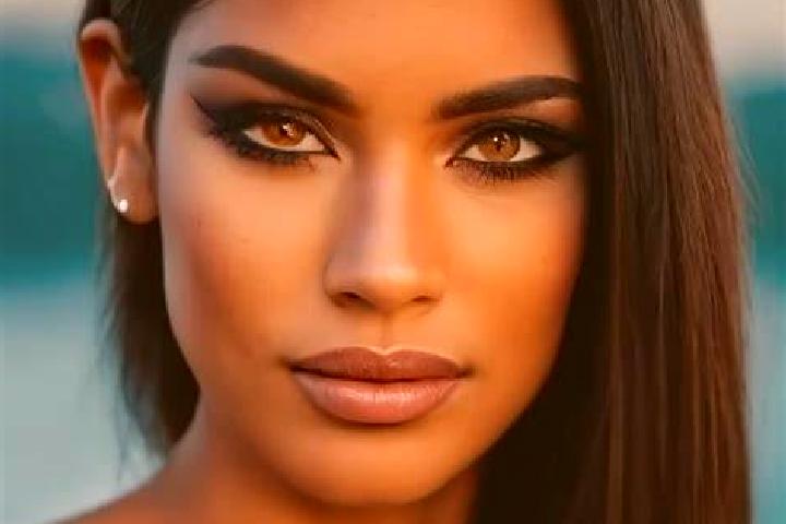 Riley, 33, a auburn dark-eyed caribbean companion based in Dravski Dvor. Offering OWO, Prostate Massage, Tantra, 69, BDSM. Available for incall and outcall, ...