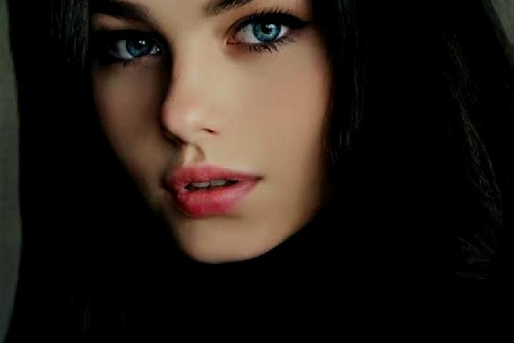 Riley, 35, a chestnut green-eyed mixed companion based in Palcamayo. Offering CIM, Striptease, Domination, Travel Companion, Roleplay. Available for incall a...