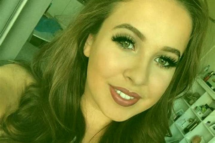 Sofia, 24, a blonde brown-eyed european companion based in Alpenes. Offering GFE, 69, Deep French Kissing, Erotic Massage. Available for incall and outcall, ...
