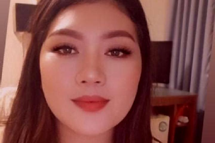 Violet, 27 — Escort in Waitangirua, New Zealand