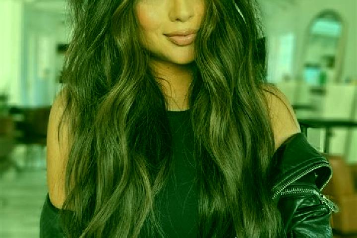 Violet, 28, a red grey-eyed latina companion based in Cherukavu. Offering Girlfriend Experience, Striptease, Fetish, Overnight. Available for incall and outc...