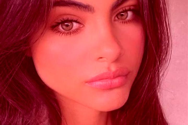 Willow, 31, a red brown-eyed middle eastern companion based in Mitoma. Offering Overnight, Girlfriend Experience, Deep French Kissing, 69, Travel Companion. ...