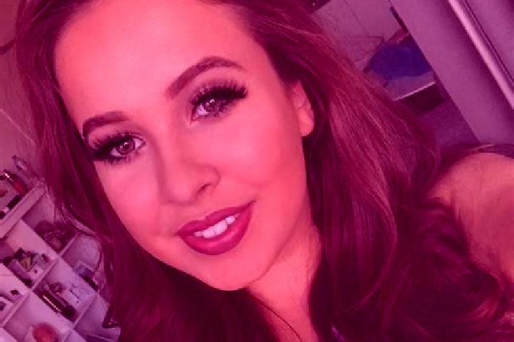 Zoe, 38, a auburn grey-eyed ebony companion based in Matuu. Offering Girlfriend Experience, Roleplay, BDSM. Available for incall and outcall, overnight booki...